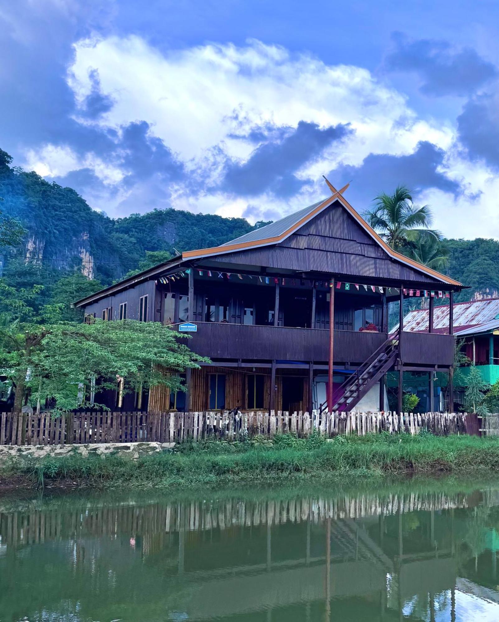 Nasrul House Homestay For Backpackers Maros 외부 사진